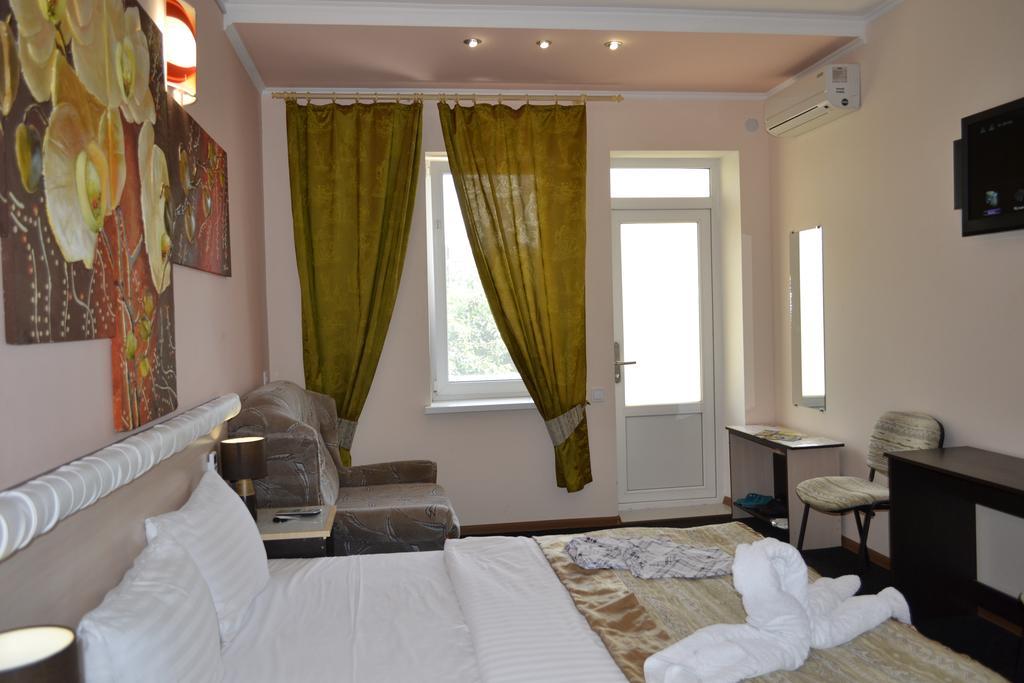 Shellman Apart Hotel オデッサ エクステリア 写真